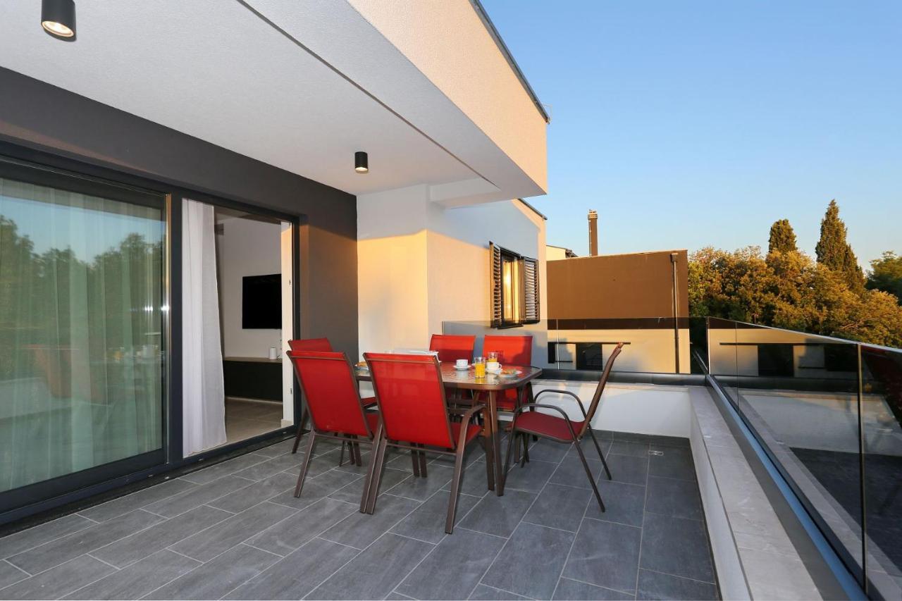 Villa Ankora 1 With Heated Pool บีโอกราดนาโมรู ภายนอก รูปภาพ