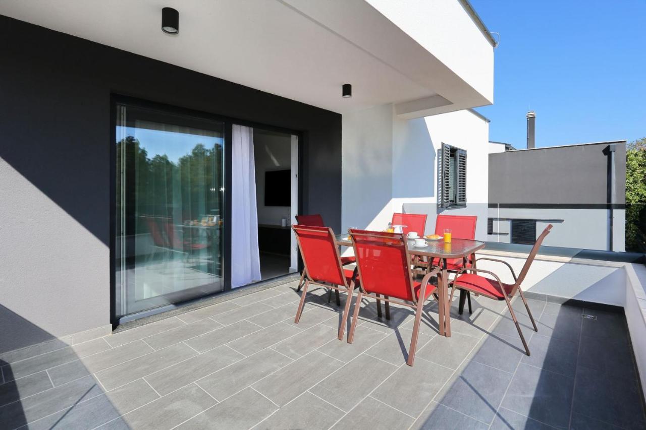 Villa Ankora 1 With Heated Pool บีโอกราดนาโมรู ภายนอก รูปภาพ