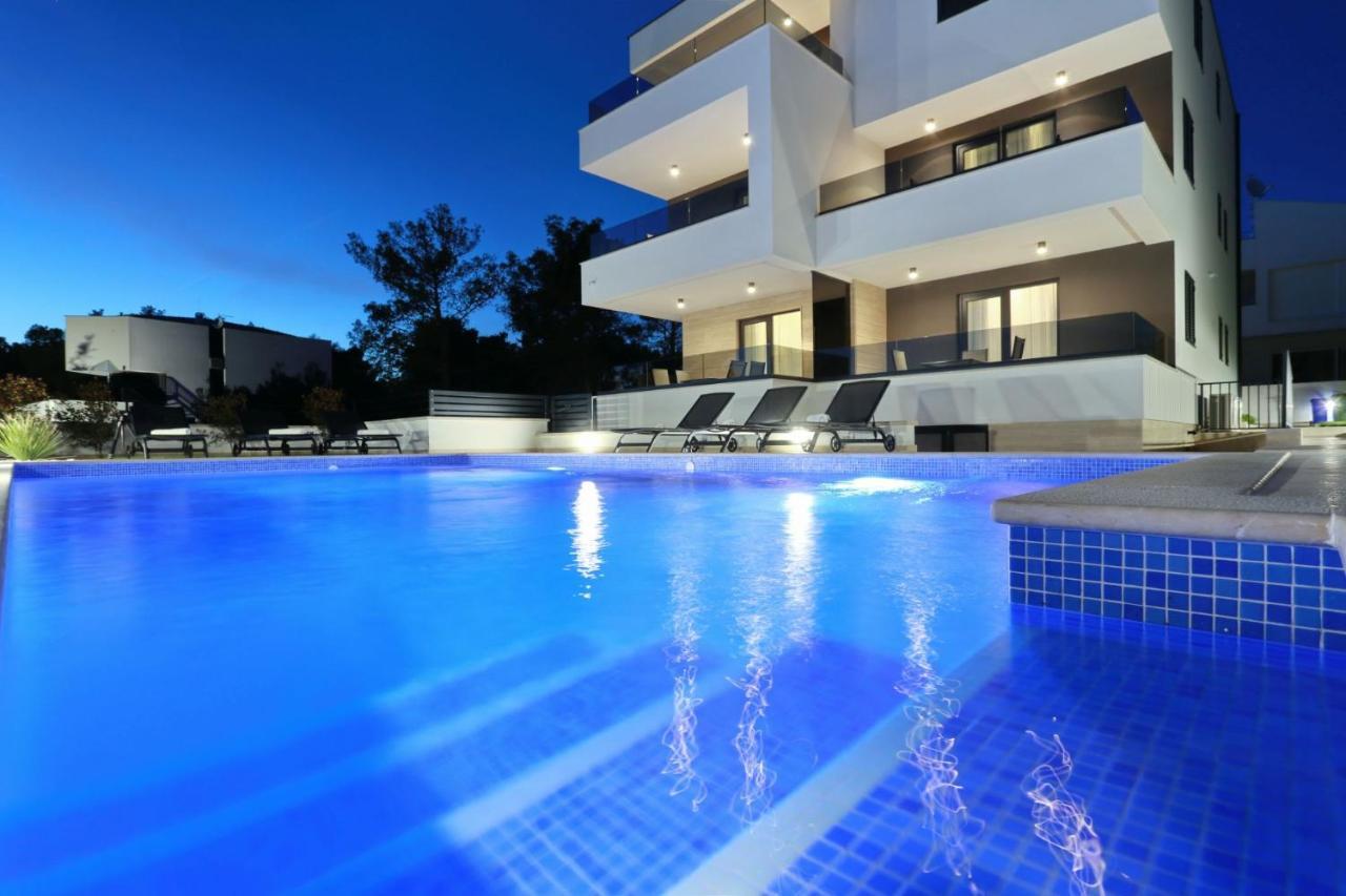 Villa Ankora 1 With Heated Pool บีโอกราดนาโมรู ภายนอก รูปภาพ