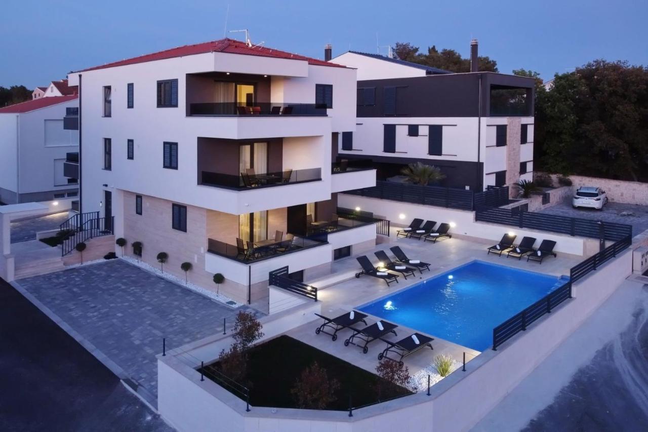 Villa Ankora 1 With Heated Pool บีโอกราดนาโมรู ภายนอก รูปภาพ